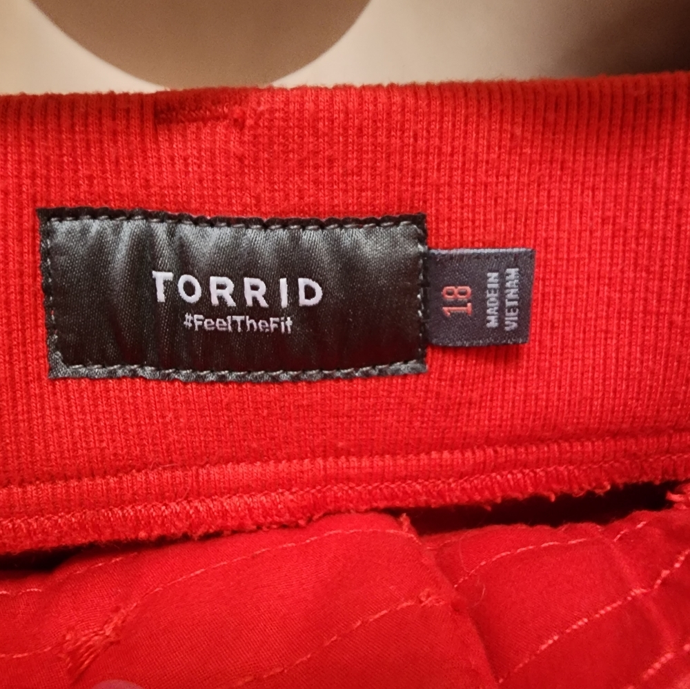 Red Shorts - Picture 4 of 5